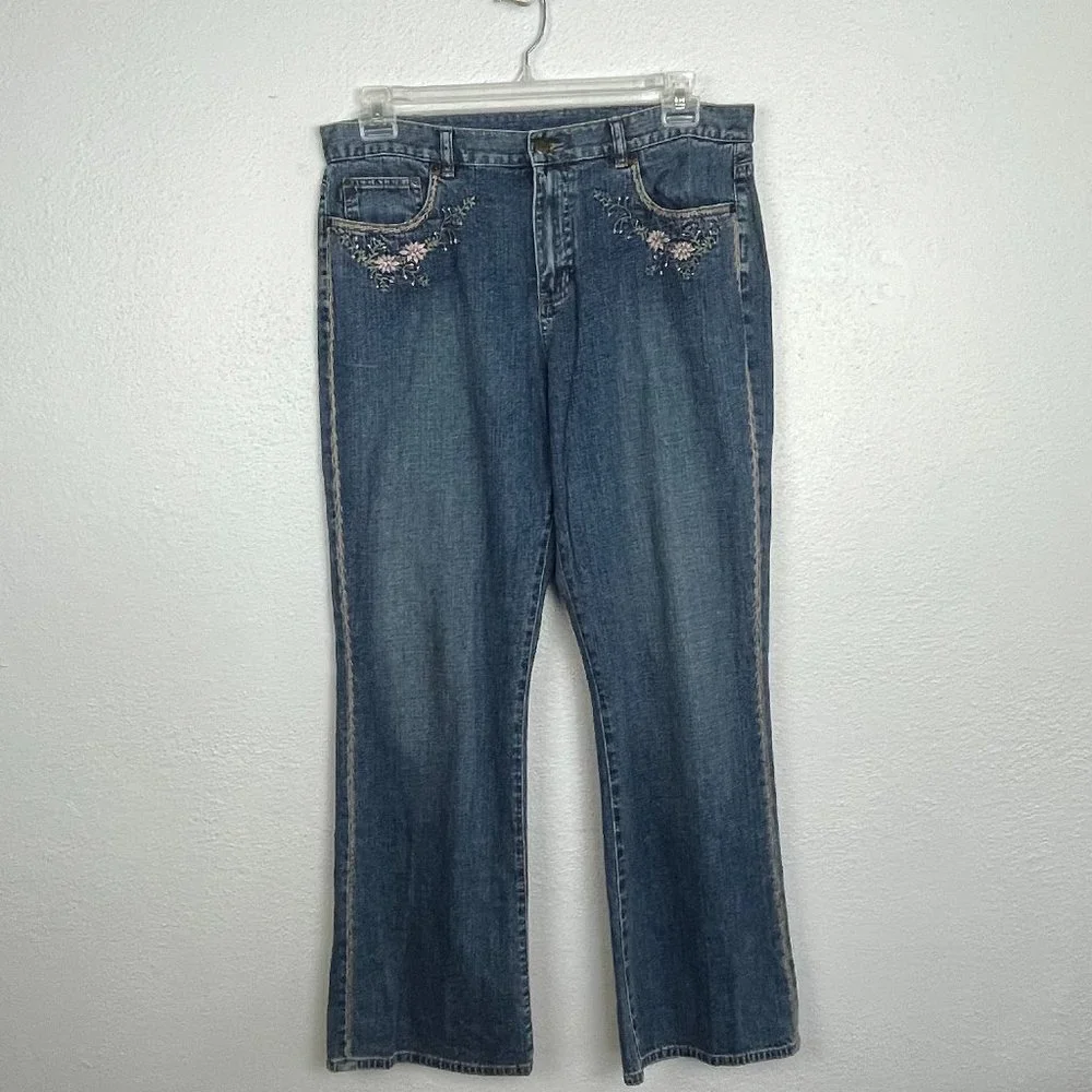 Ralph Lauren Jeans Co Women's Medium Wash Embroidered Boot Cut Jean - Picture 1 of 5